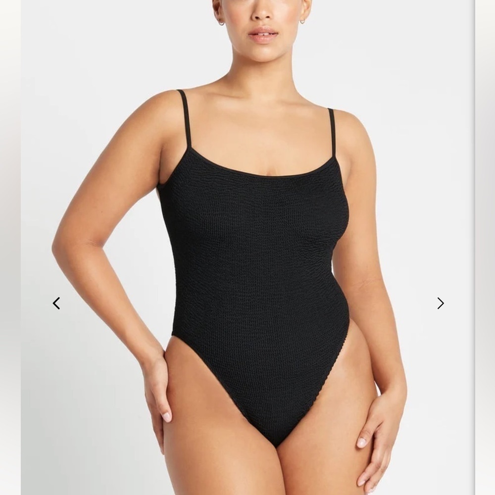NWT BLUE RUBY
by bras.N things Women's Black MAXAM 2 ONE PIECE Swimsuit